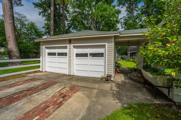 $425,000 | 401 Johnston Street, St. George, SC 29477