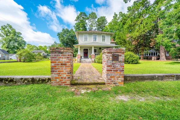 $425,000 | 401 Johnston Street, St. George, SC 29477