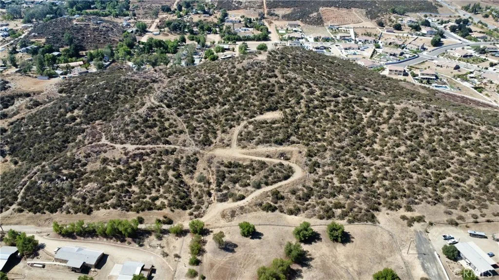 1 Wickerd Road Menifee, CA 92584 - Photo 31 of 32 Gallery Image 31