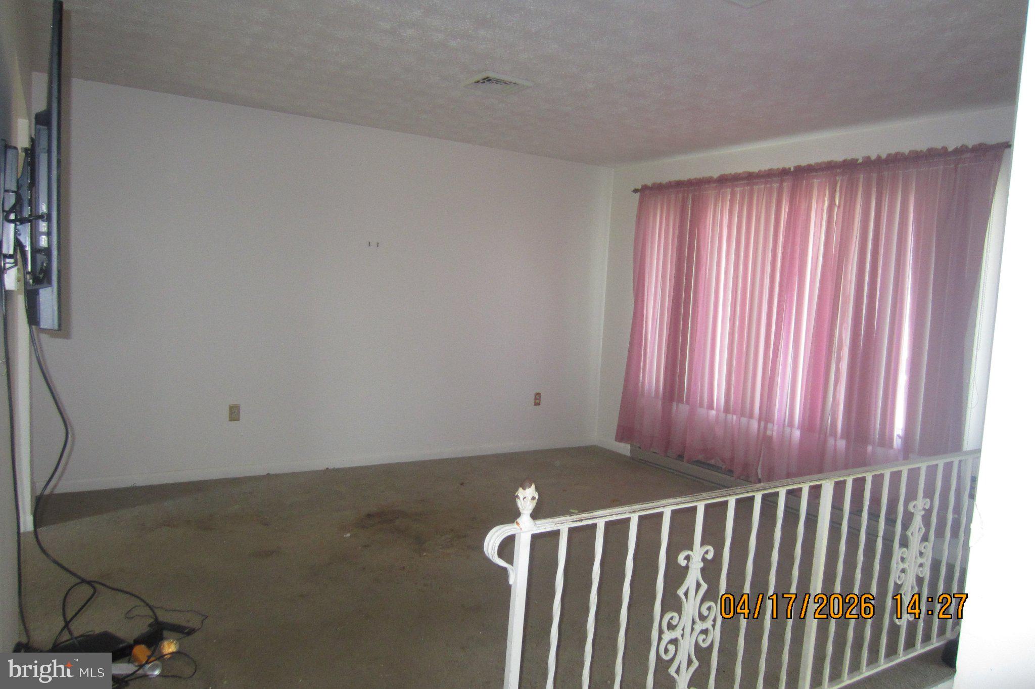 312 Sarhelm Road Harrisburg, PA 17112 - Photo 17 of 62 Spacious room with soft natural light.