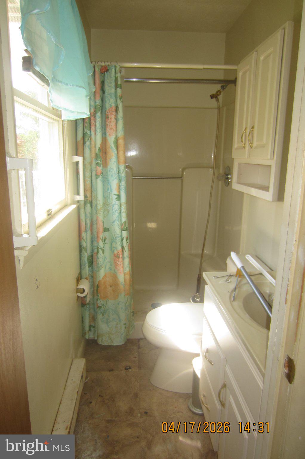 312 Sarhelm Road Harrisburg, PA 17112 - Photo 35 of 62 Charming vintage bathroom retreat.