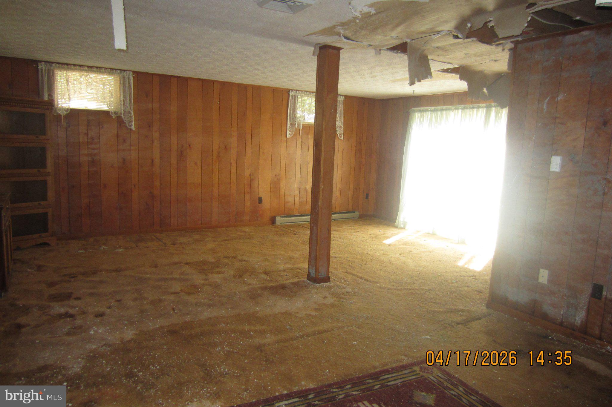 312 Sarhelm Road Harrisburg, PA 17112 - Photo 41 of 62 Spacious room with natural light.
