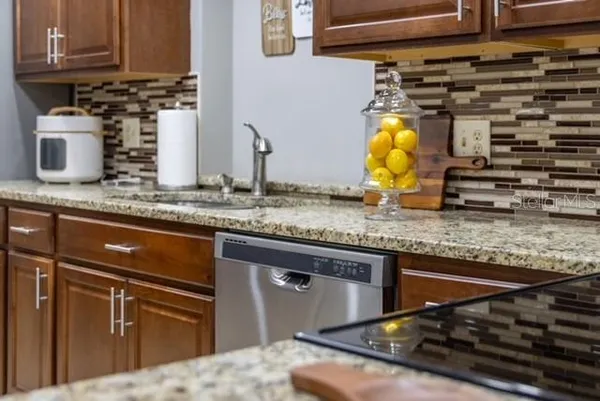 $4,400 | 9605 129th Avenue, Largo, FL 33773