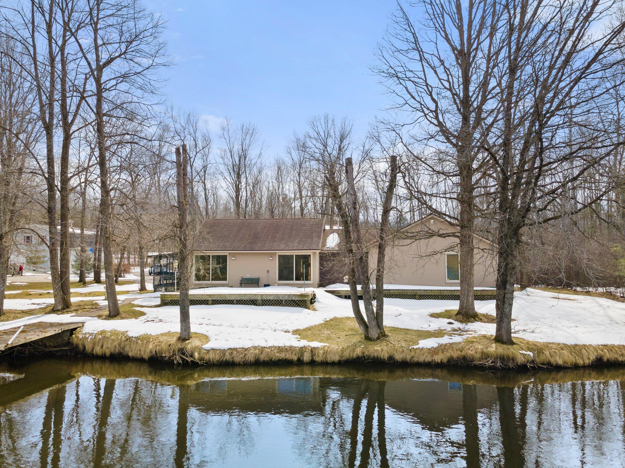 10430 River Road Evart, MI 49631 - Photo 2 of 56 17-web-or-mls-DJI_0030