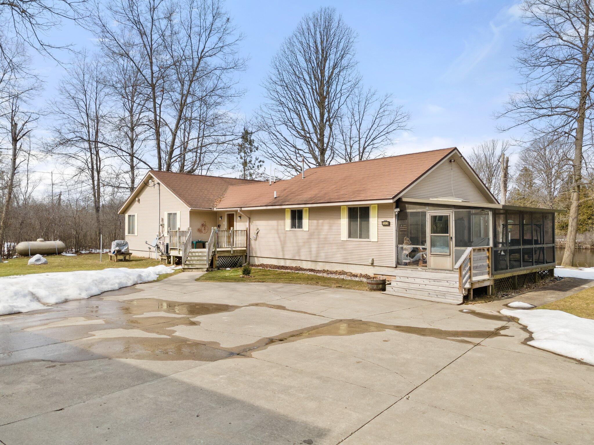 10430 River Road Evart, MI 49631 - Photo 5 of 56 1-web-or-mls-DJI_0001
