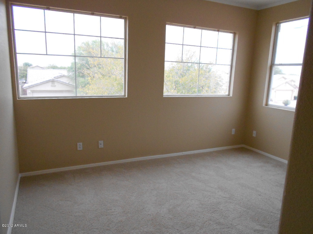 10445 West Granada Road Avondale, AZ 85392 - Photo 11 of 16 DSCN8284