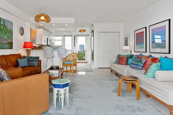 $224,900 | 1920 South Ocean Drive, Unit 1207, Fort Lauderdale, FL 33316