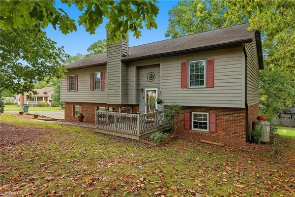 $299,000 | 113 Little John Circle, North Wilkesboro, NC 28659