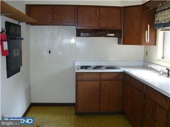 995 Levengood Road Pottstown, PA 19464 - Photo 6 of 12 Kitchen