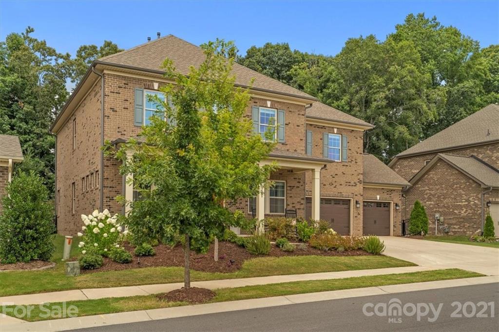 1526 Afton Way Fort Mill, SC 29708 - Photo 2 of 48 front view of a house with a yard