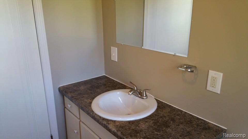 3081 Rabidue Road North Street, MI 48049 - Photo 11 of 17 1381579_10204155401098854_7947035063177759701_n.jpg