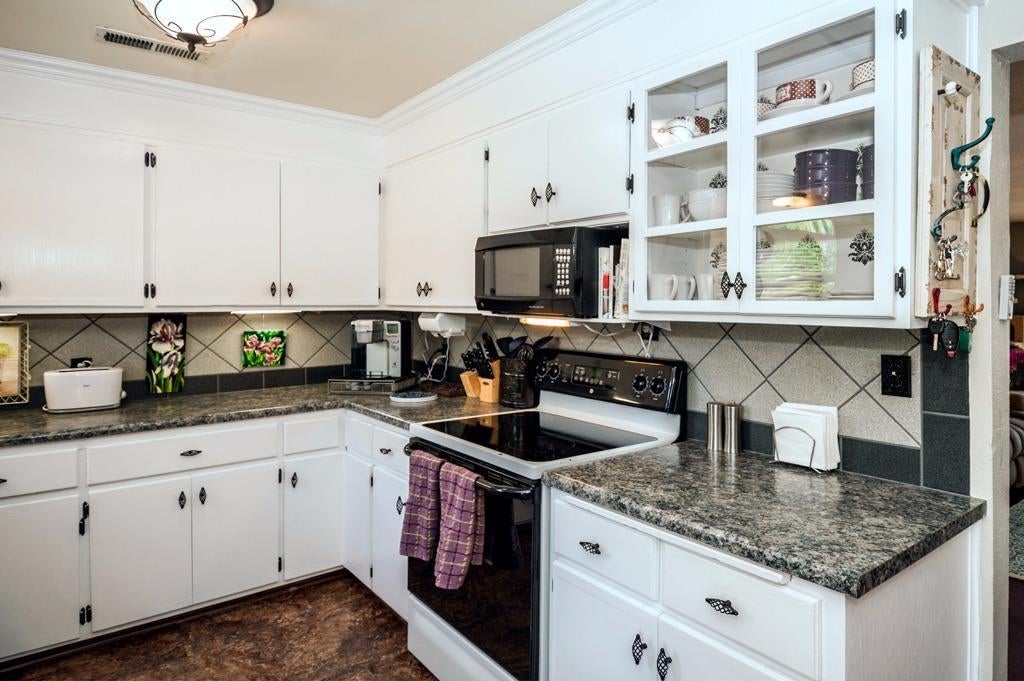 2235 Springbrook Road Medford, OR 97504 - Photo 19 of 31 Additional Photo