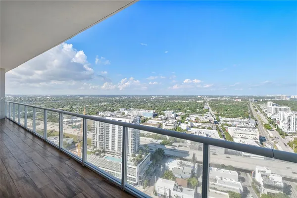 $10,000 | 3470 East Coast Avenue, Unit PH202, Miami, FL 33137