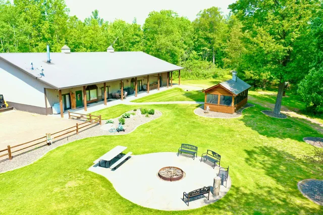 $1,200,000 | 44384 Grace Lake Road, Hinckley, MN 55037