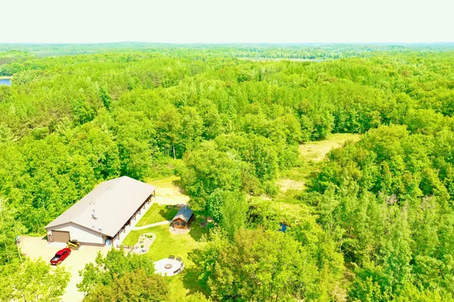 $1,200,000 | 44384 Grace Lake Road, Hinckley, MN 55037