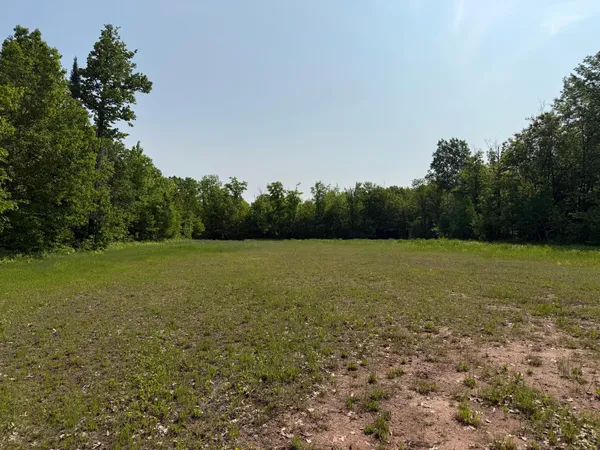 $1,200,000 | 44384 Grace Lake Road, Hinckley, MN 55037