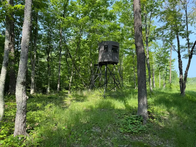 $1,200,000 | 44384 Grace Lake Road, Hinckley, MN 55037