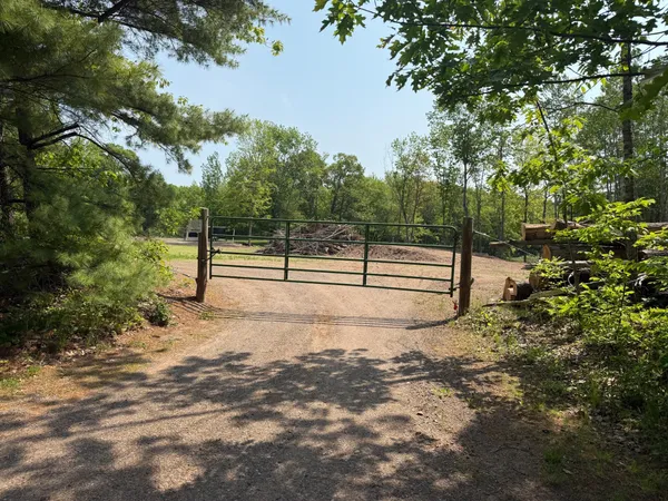 $1,200,000 | 44384 Grace Lake Road, Hinckley, MN 55037