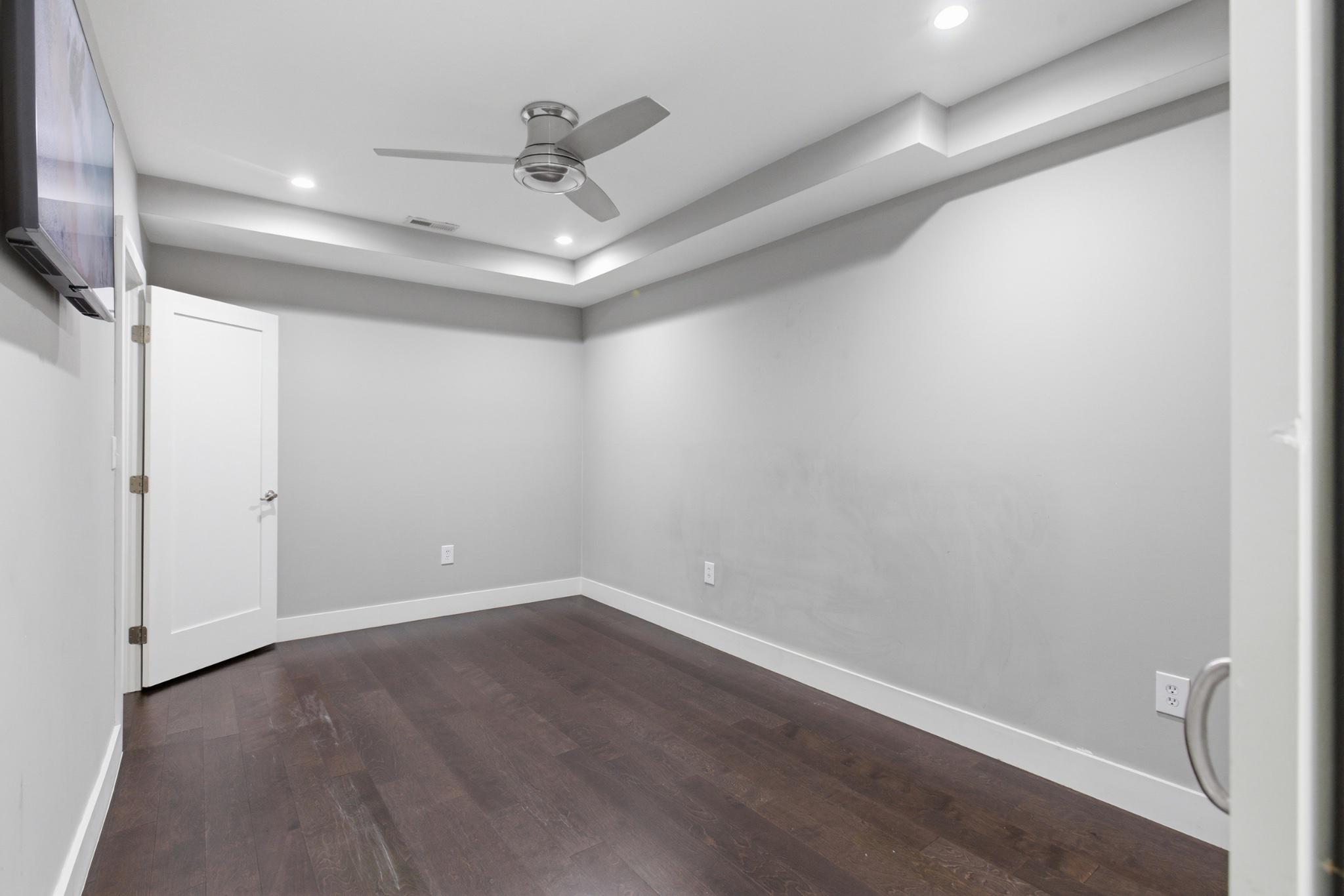 1219 Meadow View Road Pasadena, MD 21122 - Photo 55 of 70 Lower level modern, spacious room.