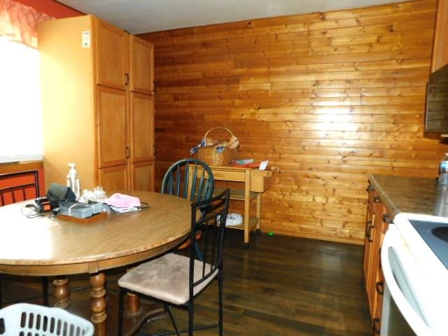 4339 Brookdale Road Rockford, IL 61109 - Photo 6 of 22