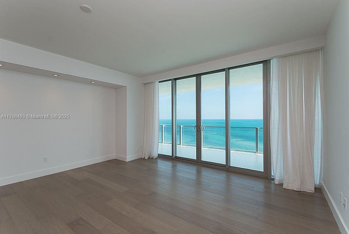 360 Ocean Drive, Unit 1004S Key Biscayne, FL 33149 - Photo 15 of 25