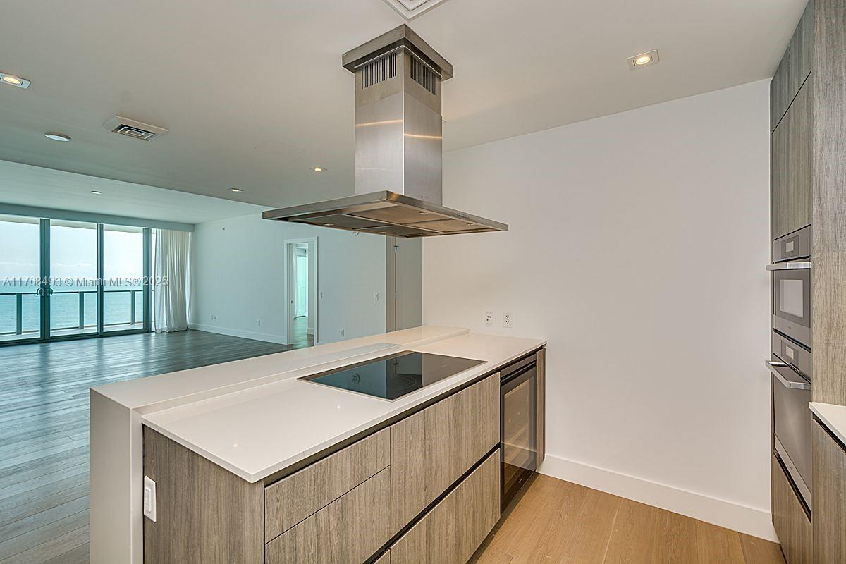 360 Ocean Drive, Unit 1004S Key Biscayne, FL 33149 - Photo 6 of 25