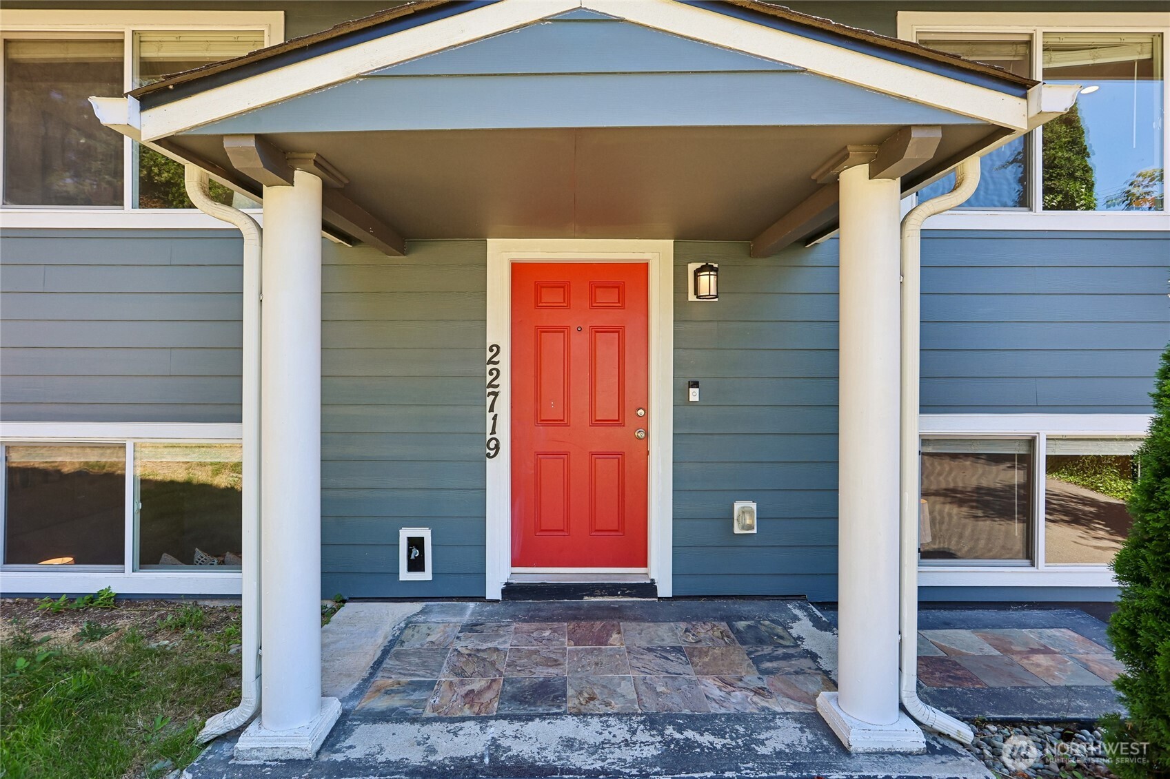 22719 1st Place West Bothell, WA 98021 - Photo 2 of 35