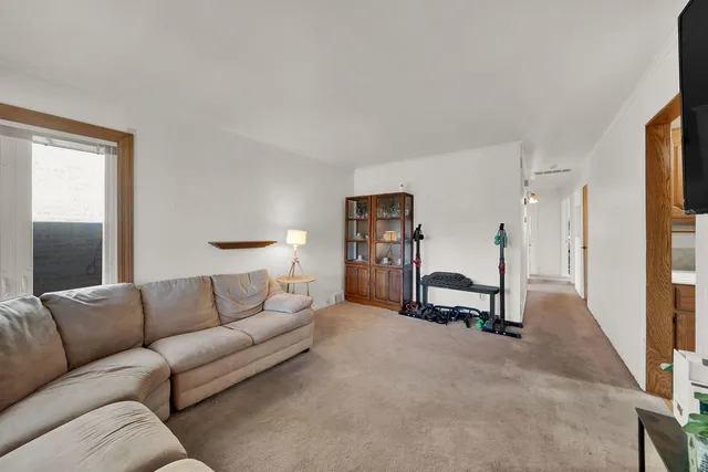 $299,900 | 5611 South Monitor Avenue, Chicago, IL 60638