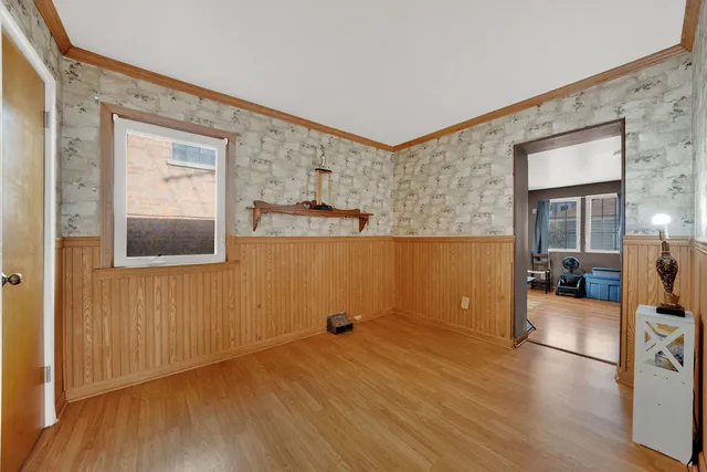 $299,900 | 5611 South Monitor Avenue, Chicago, IL 60638