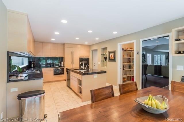 1631 Franklin Road Bloomfield Hills, MI 48302 - Photo 7 of 20