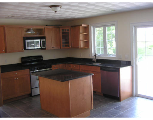 53 Spring Street Wakefield, MA 01880 - Photo 2 of 9 Gallery Image 2