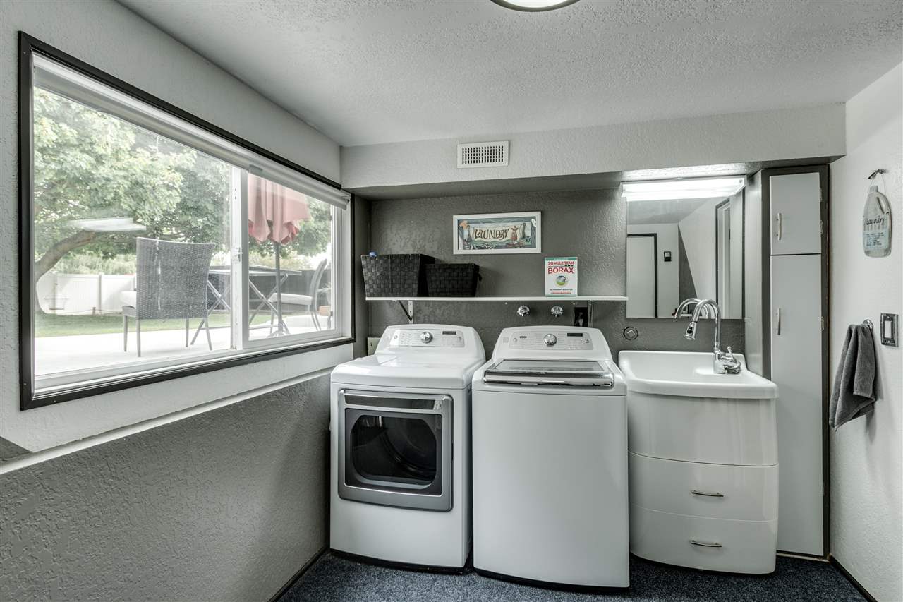 1523 South Bolivar Road Veradale, WA 99037 - Photo 16 of 20 Gallery Image 16