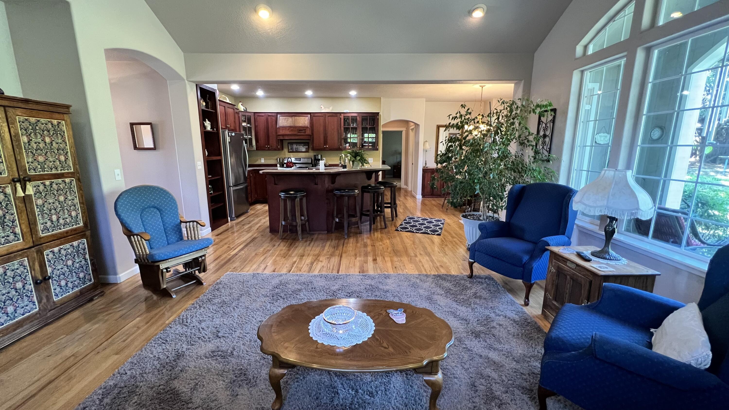 866 Ridgeview Drive Eagle Point, OR 97524 - Photo 23 of 51 RIDGEVIEW (23)