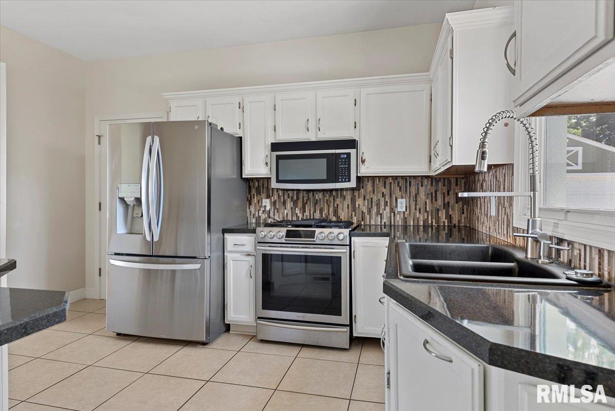 3116 Interurban Avenue Springfield, IL 62707 - Photo 12 of 31 Gallery Image 12