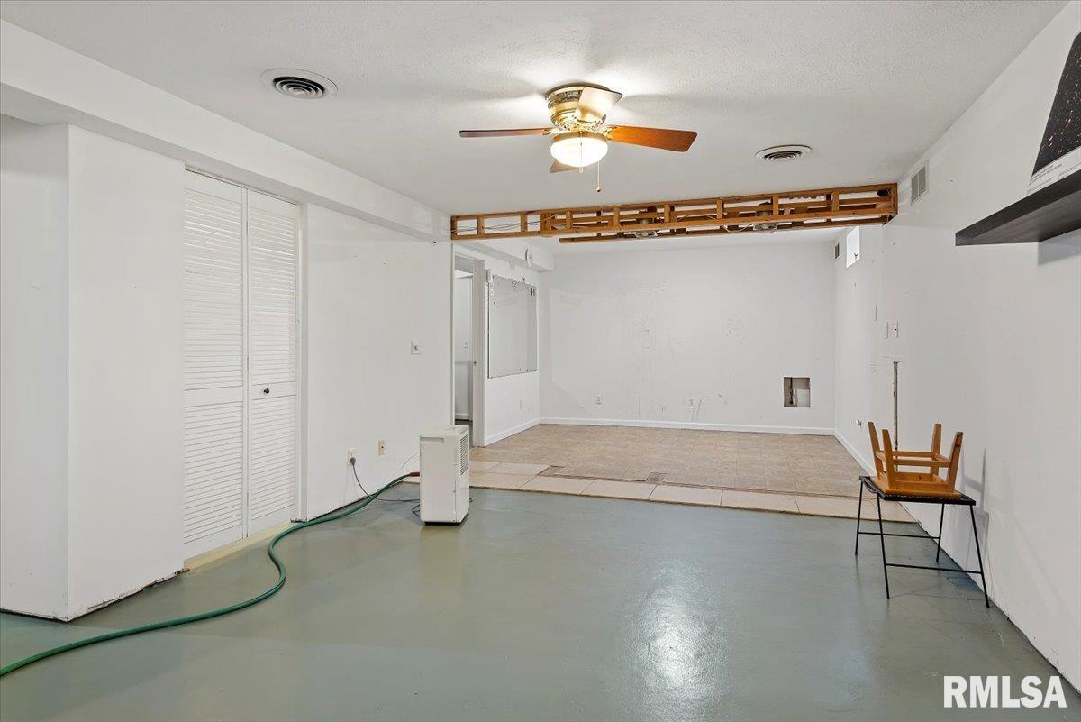 3116 Interurban Avenue Springfield, IL 62707 - Photo 22 of 31 Gallery Image 22