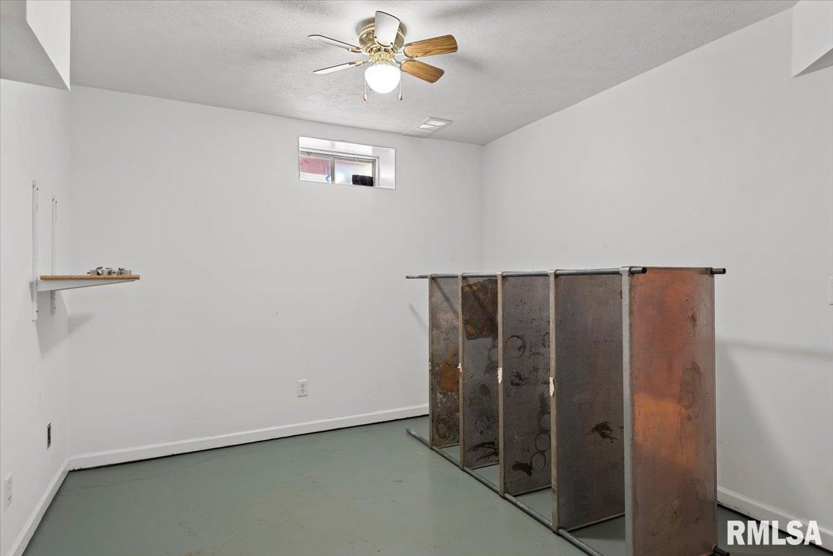 3116 Interurban Avenue Springfield, IL 62707 - Photo 24 of 31 Gallery Image 24