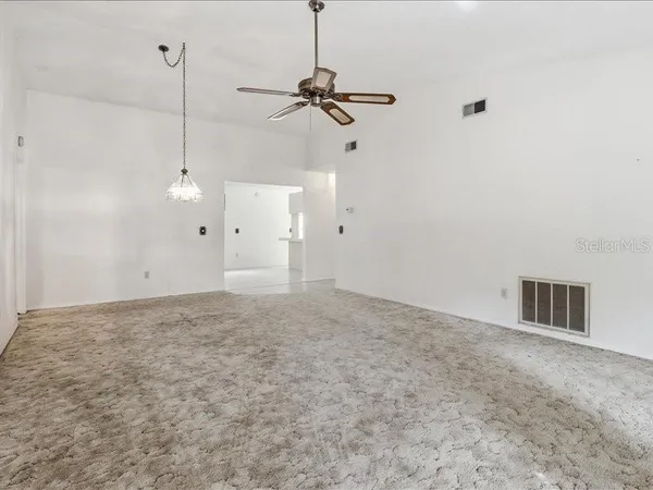 $275,000 | 240 North Indianapolis Avenue, Hernando, FL 34442
