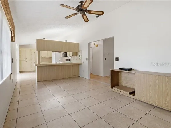 $275,000 | 240 North Indianapolis Avenue, Hernando, FL 34442