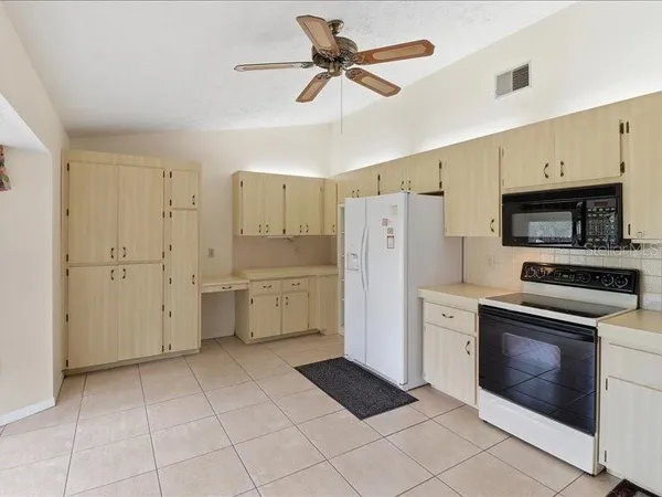 $275,000 | 240 North Indianapolis Avenue, Hernando, FL 34442