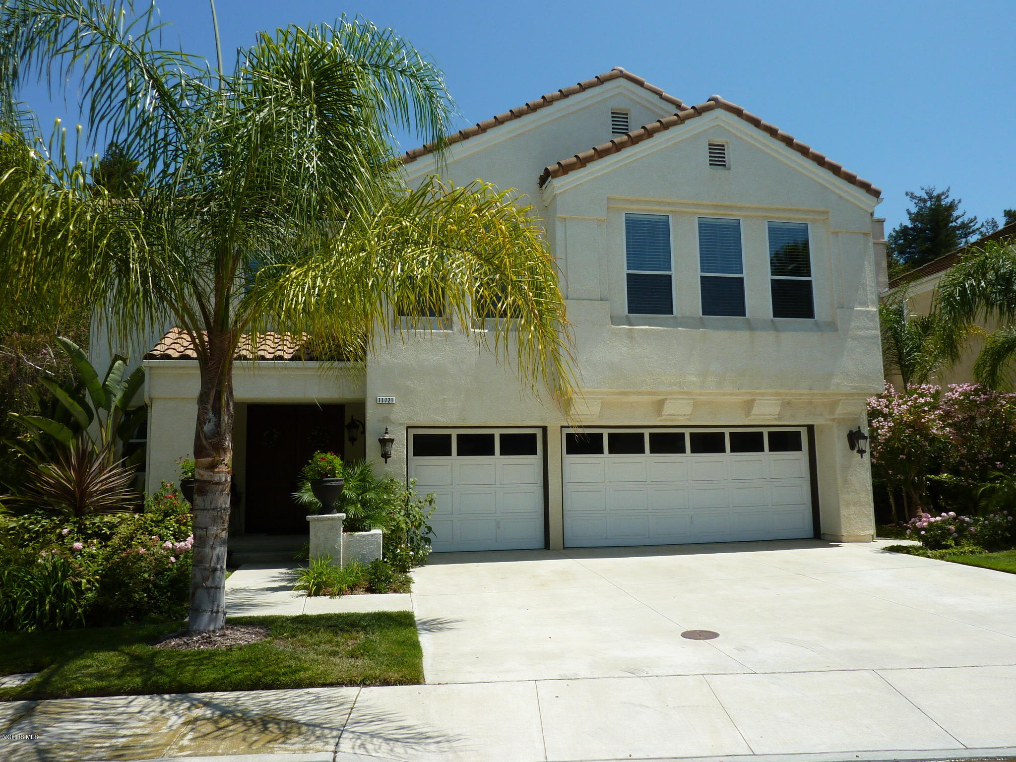 11721 Pinedale Road Moorpark, CA 93021 - Photo 1 of 35 Front photo