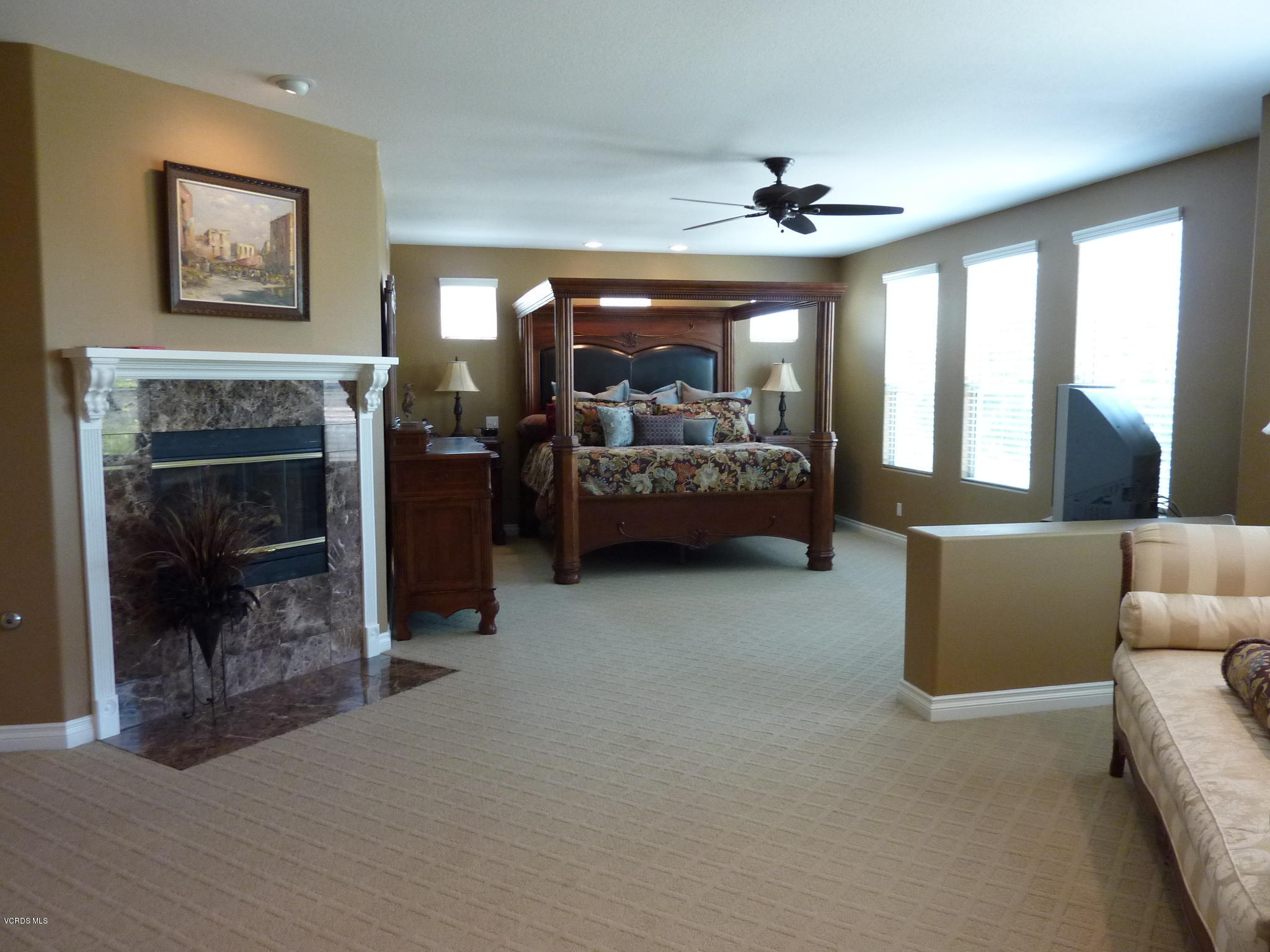 11721 Pinedale Road Moorpark, CA 93021 - Photo 20 of 35 Master Bedroom 1