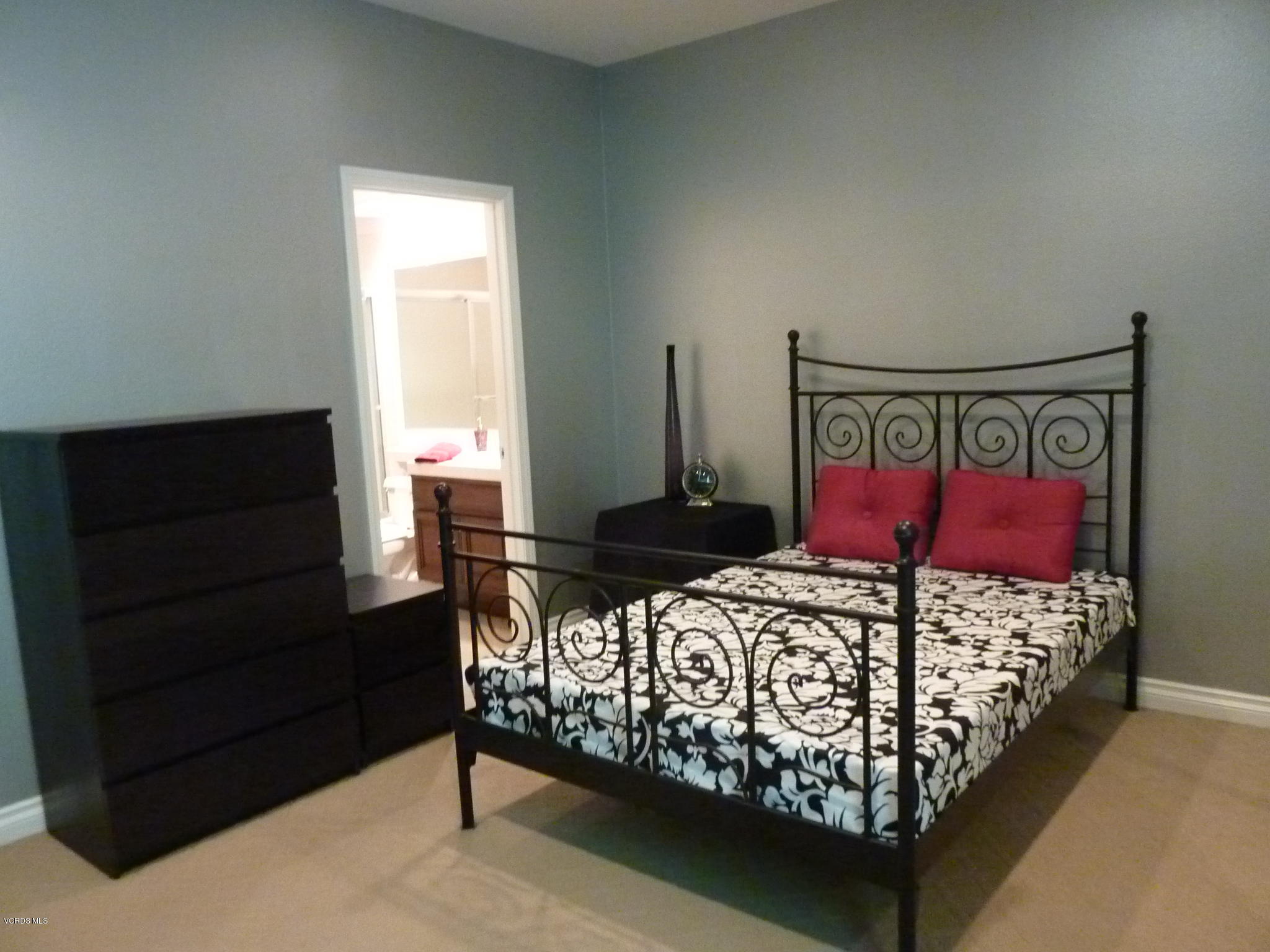 11721 Pinedale Road Moorpark, CA 93021 - Photo 28 of 35 Bedroom 2-bath