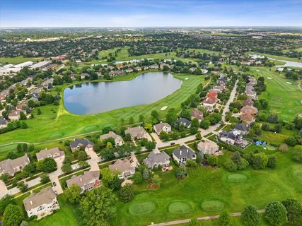 $1,250,000 | 2459 Fawn Lake Circle, Naperville, IL 60564
