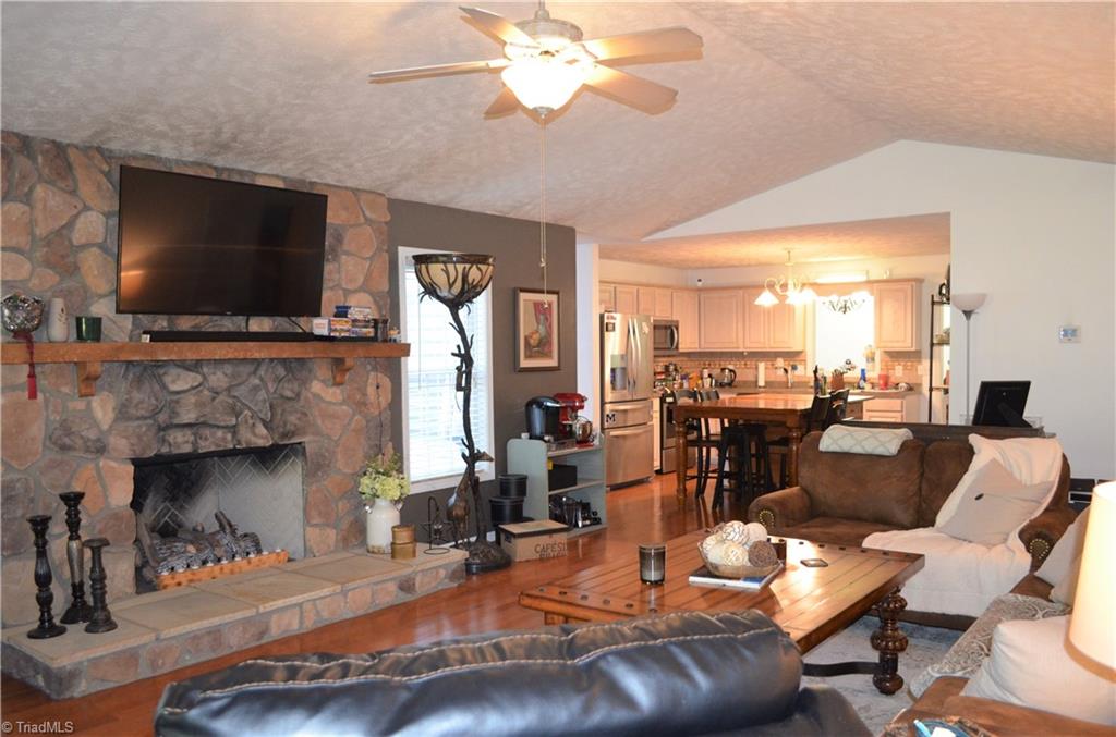 231 Remer Regan Road Lexington, NC 27292 - Photo 6 of 26 Gallery Image 6