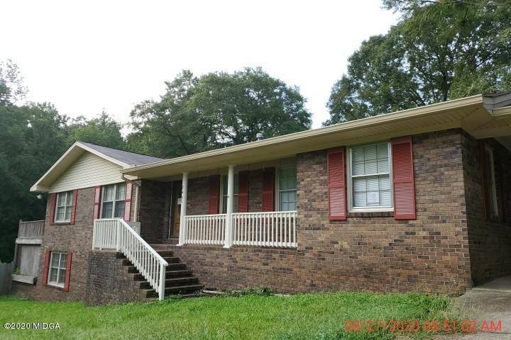 2465 Pate Road Macon, GA 31210 - Photo 2 of 28 a view of front of a house with a yard