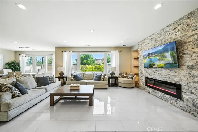 $779,500 | 35416 Oakstone Creek Court, Winchester, CA 92596