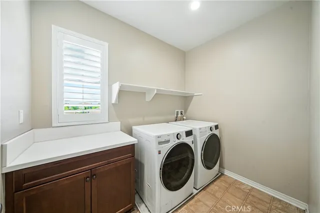 $779,500 | 35416 Oakstone Creek Court, Winchester, CA 92596