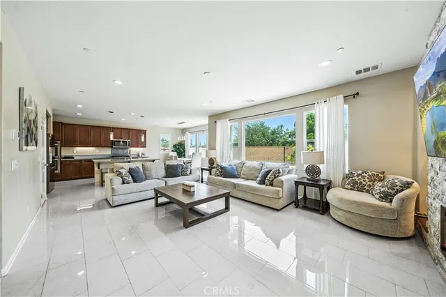 $779,500 | 35416 Oakstone Creek Court, Winchester, CA 92596