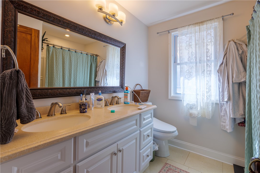 329 Field Street Rochester, NY 14620 - Photo 39 of 46 Gallery Image 39