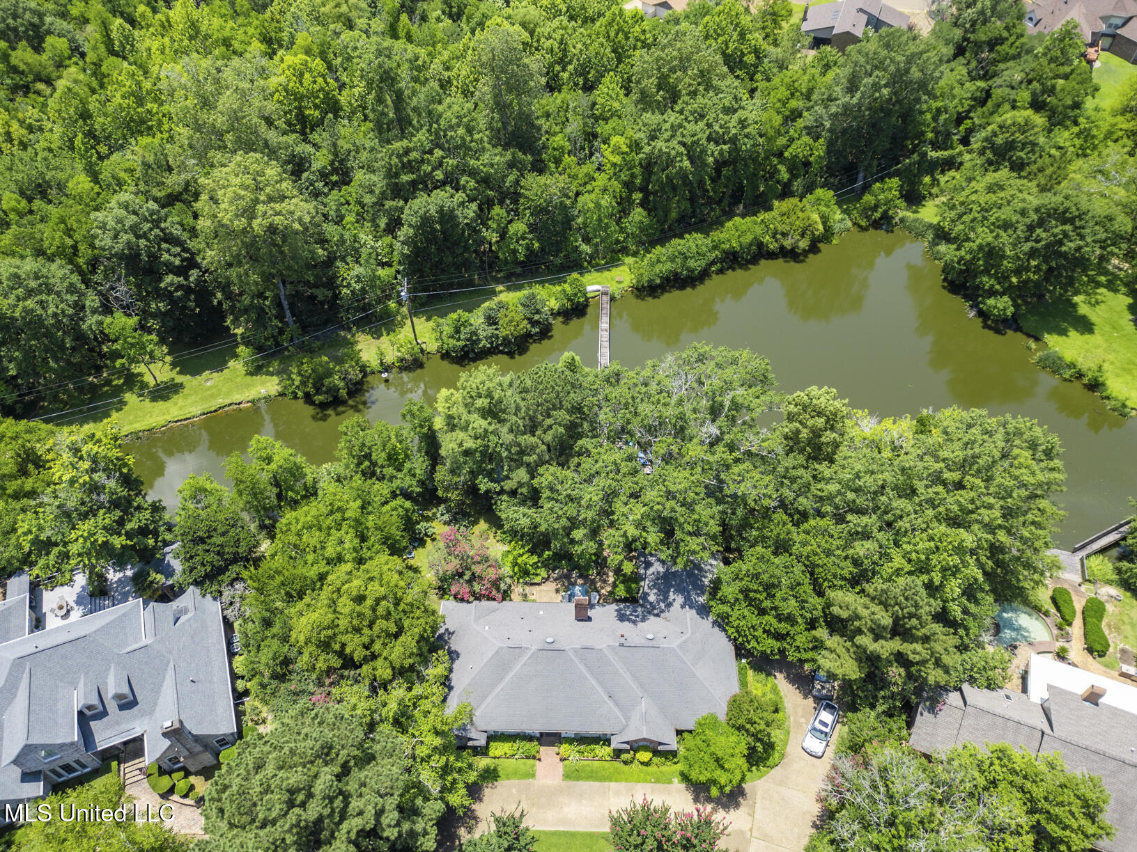 127 Winged Foot Circle Jackson, MS 39211 - Photo 49 of 59 127 Winged Foot Circle Drone-3